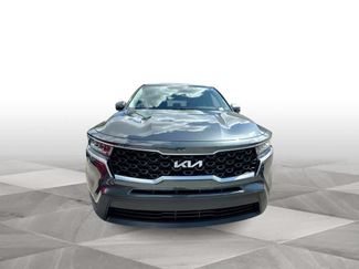Certified 2023 Kia Sorento LX FWD video 3