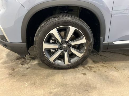 Used 2025 Honda Pilot Touring image 19