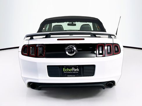 Used 2014 Ford Mustang GT Premium w/ Equipment Group 402A RWD image 7