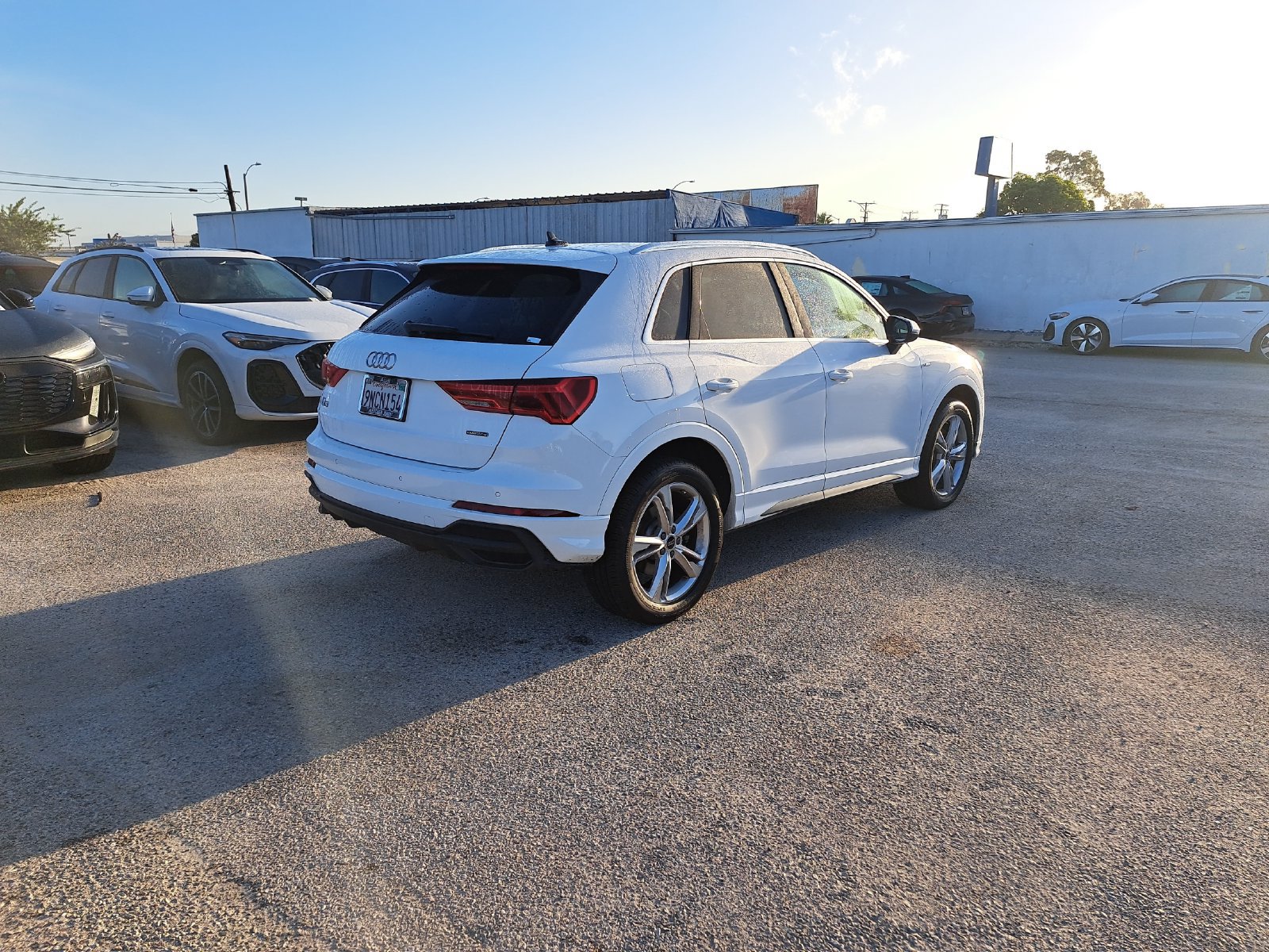 Used 2024 Audi Q3 2.0T Premium w/ Convenience Package AWD/4WD image 5