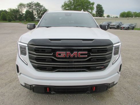 New 2026 GMC Sierra 1500 AT4 w/ AT4 Premium Package AWD/4WD image 12