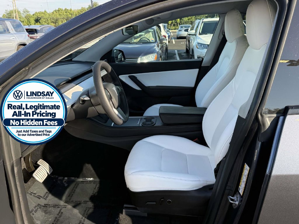 Used 2022 Tesla Model Y Performance AWD/4WD image 11