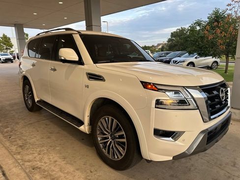 Used 2022 Nissan Armada SL AWD/4WD image 12