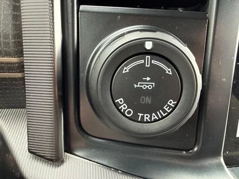 Used 2021 Ford F150 Platinum w/ Equipment Group 701A High AWD/4WD image 35