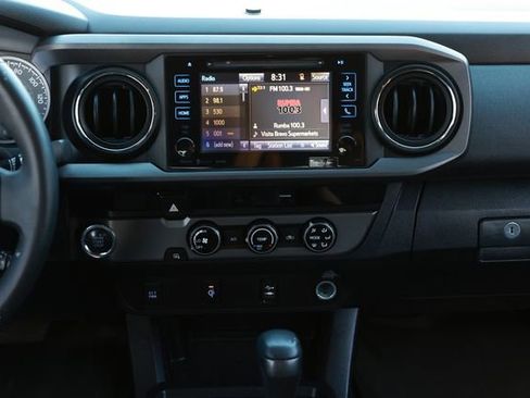 Used 2017 Toyota Tacoma TRD Sport w/ Tow Package image 41