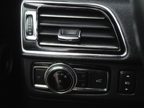 Used 2019 Lincoln Navigator Reserve w/ Cargo Package AWD/4WD image 37