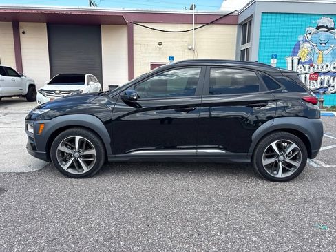 Used 2021 Hyundai Kona Ultimate FWD image 6