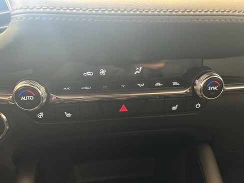 New 2026 MAZDA MAZDA3 Hatchback w/Premium Plus Pkg AWD/4WD image 16