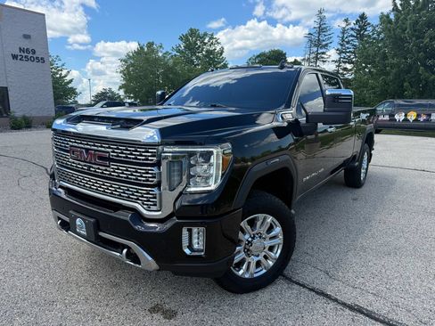 Used 2021 GMC Sierra 3500 Denali w/ Denali Ultimate Package AWD/4WD image 2