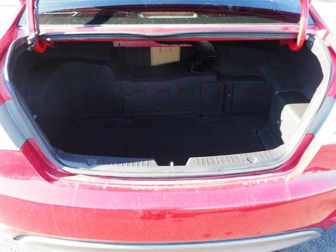 Used 2012 Hyundai Sonata Hybrid w/ Leather Pkg image 13