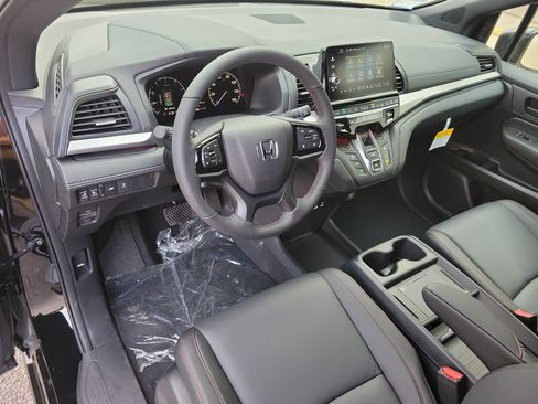 New 2026 Honda Odyssey Sport-L image 8