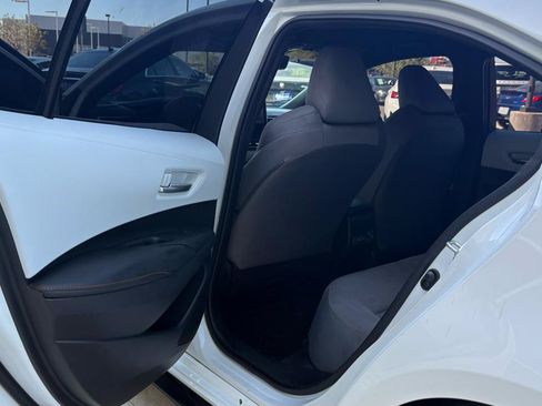 Used 2025 Toyota Corolla FX w/ Convenience Package FWD image 27