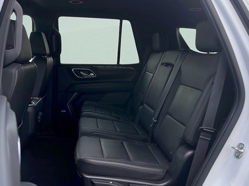 Used 2024 Chevrolet Tahoe LT AWD/4WD image 24
