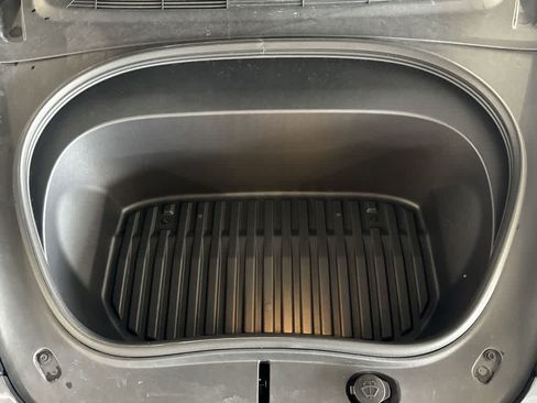 Used 2025 Tesla Model 3 Long Range RWD image 12