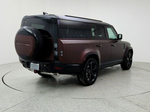 New 2026 Land Rover Defender 130 X-Dynamic SE image 5