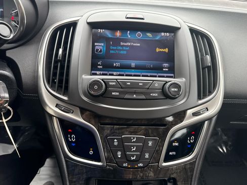 Used 2014 Buick LaCrosse FWD image 20