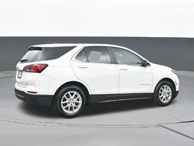Used 2024 Chevrolet Equinox LT FWD image 15