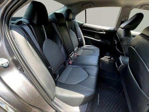 Used 2024 Toyota Camry SE FWD image 25