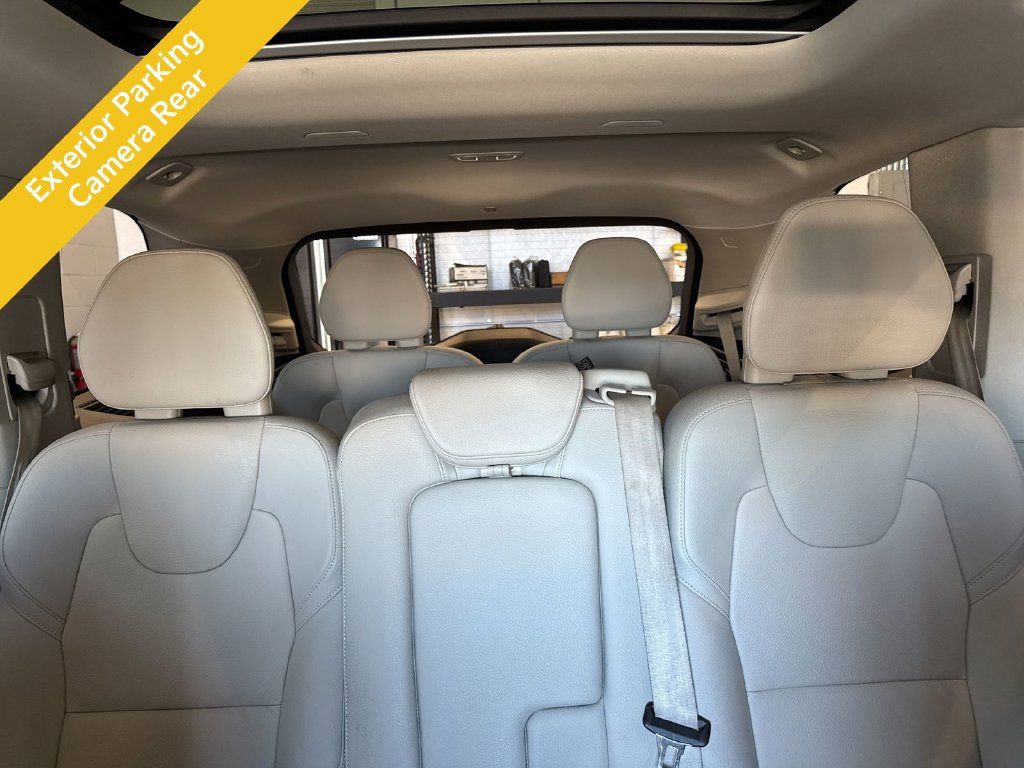 Used 2025 Volvo XC90 T8 Plus w/ Protection Package Premier AWD/4WD image 18