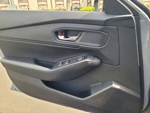 Used 2024 Honda Accord Sport image 13