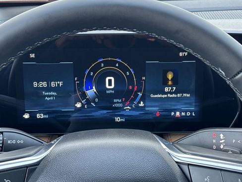 New 2025 Chevrolet Equinox ACTIV image 25