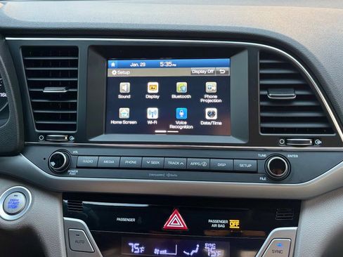 Used 2018 Hyundai Elantra Value Edition image 41