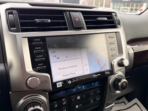 Used 2023 Toyota 4Runner Limited image 19