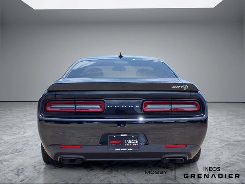 Used 2023 Dodge Challenger SRT Hellcat RWD image 6
