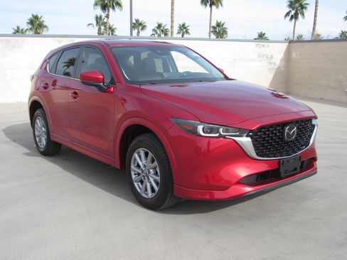 Used 2025 MAZDA CX-5 AWD 2.5 S w/ Preferred Package image 2