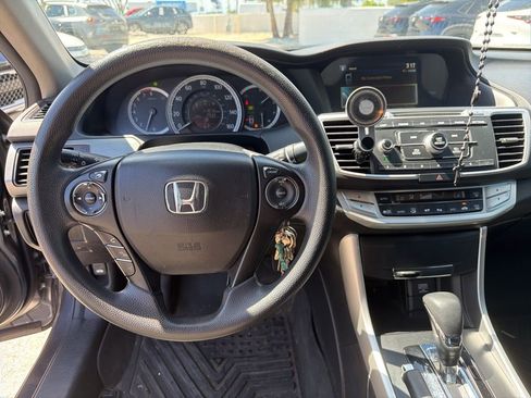 Used 2013 Honda Accord LX image 12