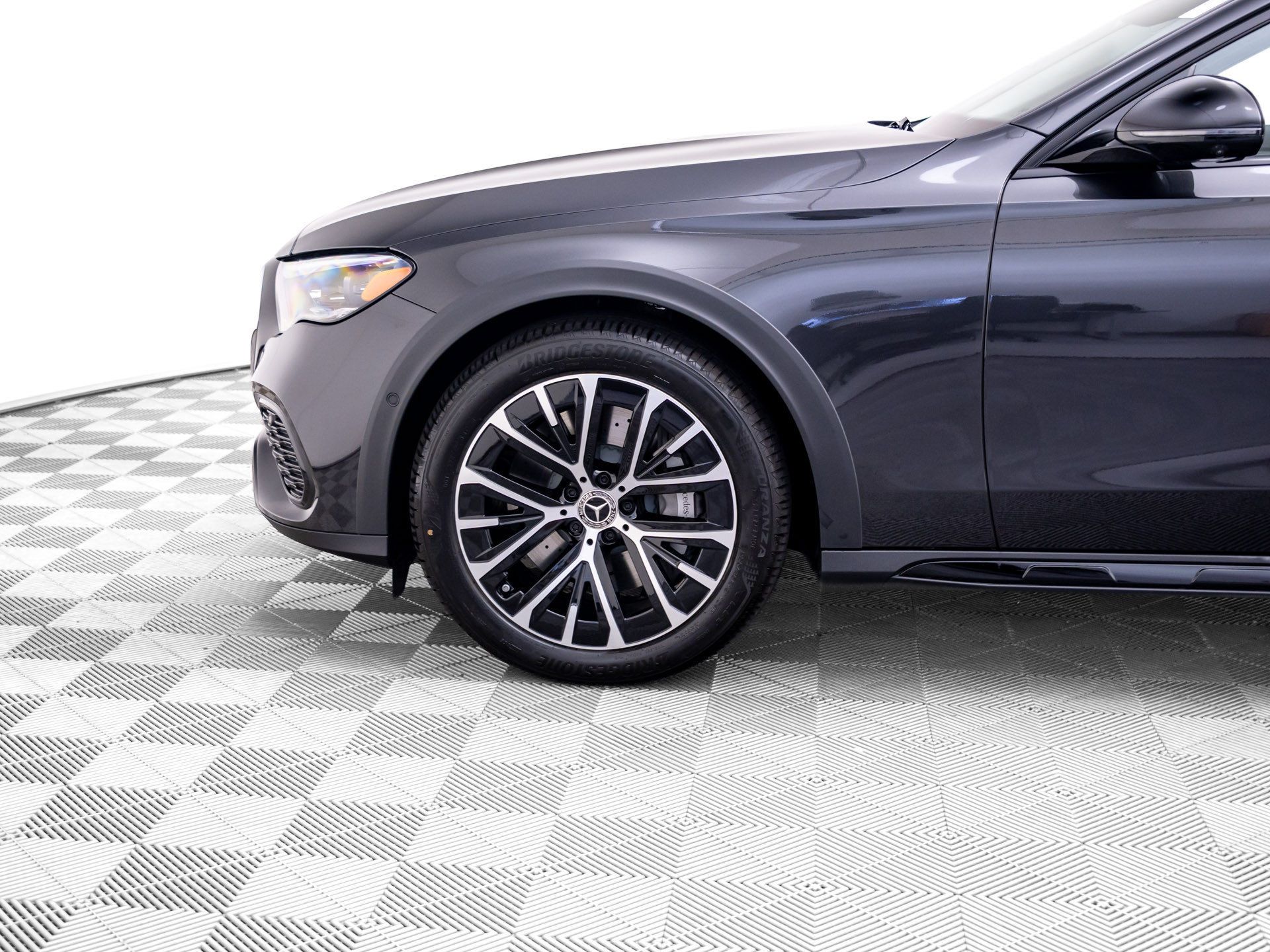 New 2027 Mercedes-Benz E 450 4MATIC All-Terrain Wagon image 38