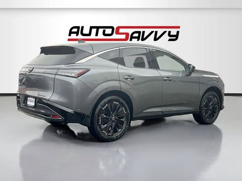 Used 2025 Nissan Murano Platinum w/ Cargo Package image 7
