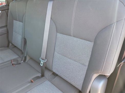 Used 2025 GMC Acadia Elevation image 15