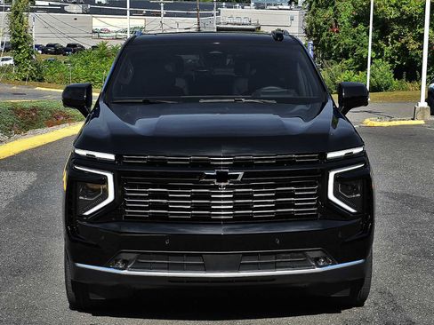New 2025 Chevrolet Tahoe High Country w/ Sun And Tow Package image 5