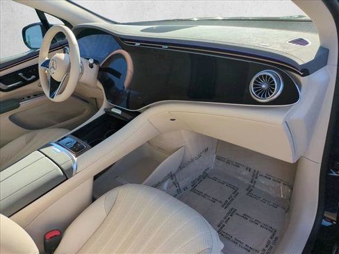 Certified 2023 Mercedes-Benz EQS 580 4MATIC SUV image 27
