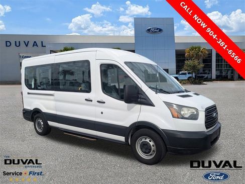 Used 2017 Ford Transit 350 XL image 1