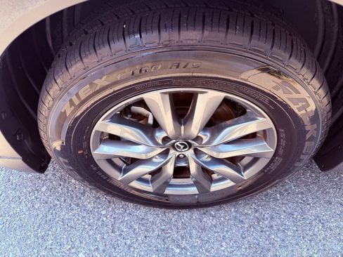 Used 2022 MAZDA CX-9 Touring AWD/4WD image 16