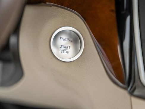 Used 2017 Mercedes-Benz GLS 450 4MATIC image 28