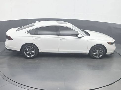 Used 2024 Honda Accord EX-L image 26