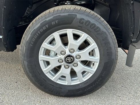 New 2025 Toyota Tacoma SR5 image 12