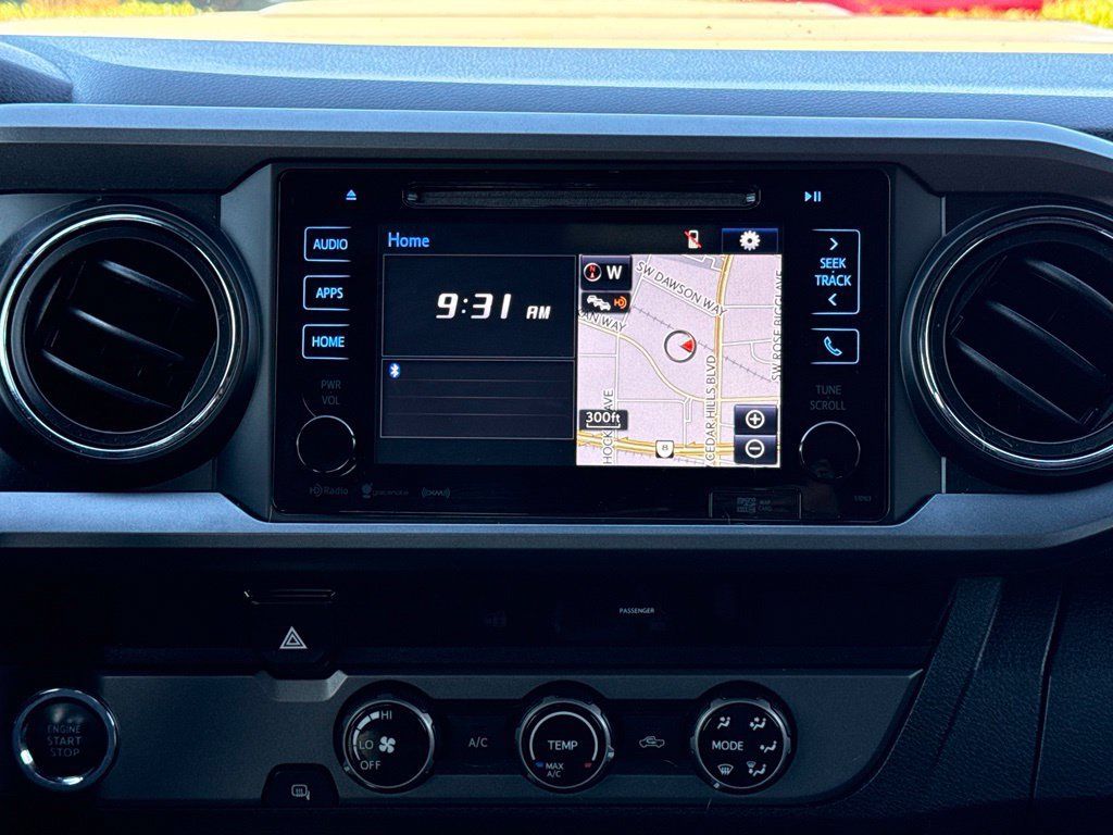 Used 2016 Toyota Tacoma TRD Sport w/ Towing Package RWD image 25