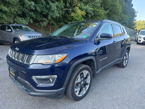 Used 2019 Jeep Compass Limited AWD/4WD image 3