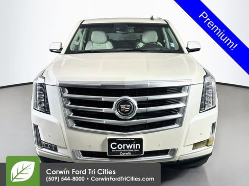 Used 2015 Cadillac Escalade ESV Premium AWD/4WD image 4