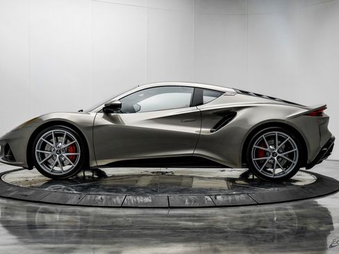New 2026 Lotus Emira SE image 5