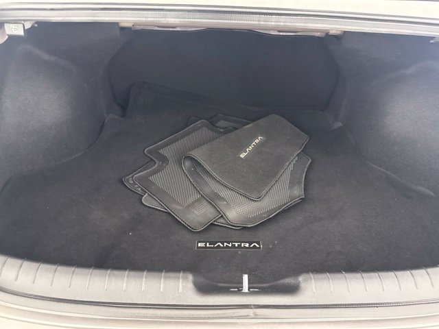Used 2023 Hyundai Elantra SEL FWD image 29