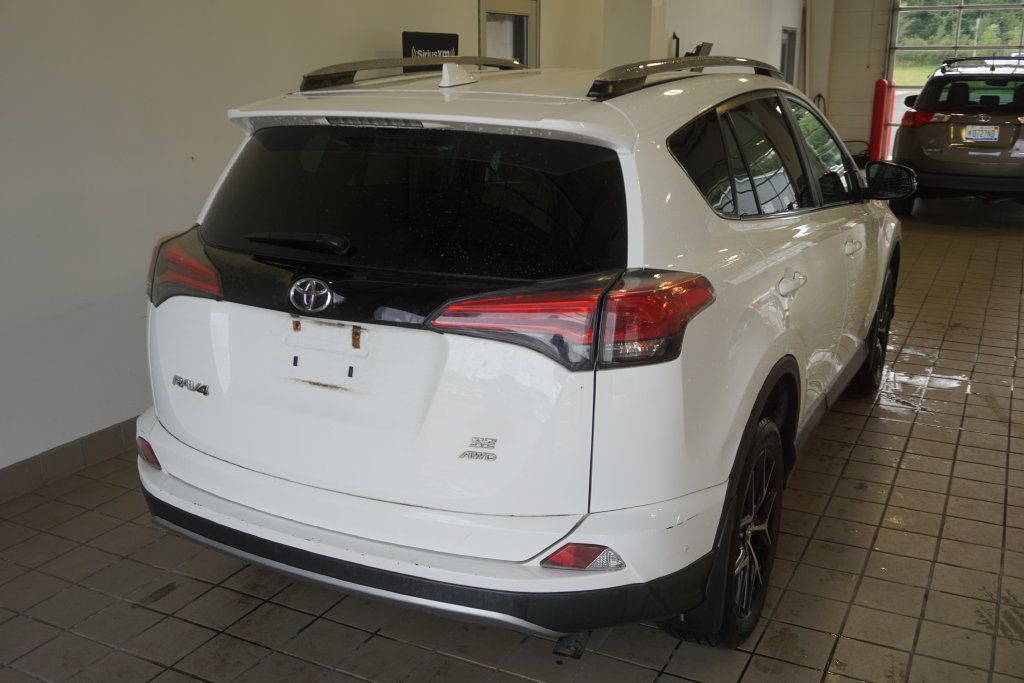 Used 2018 Toyota RAV4 SE w/ Power Extra Value Package AWD/4WD image 12