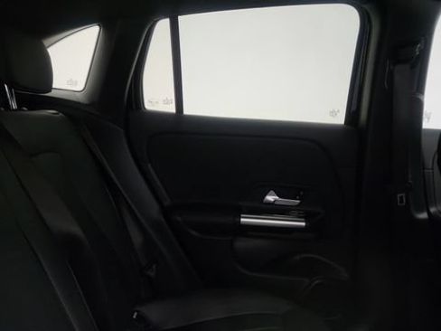 Used 2025 Mercedes-Benz GLA 250 image 55