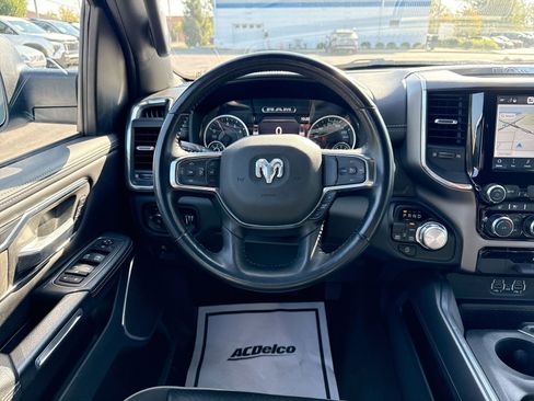 Used 2024 RAM 1500 Laramie image 12