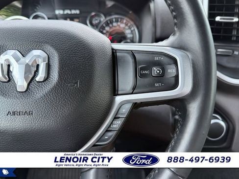 Used 2023 RAM 2500 Big Horn w/ Level 1 Equipment Group RWD image 21