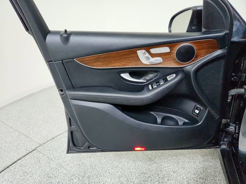 Certified 2022 Mercedes-Benz GLC 300 4MATIC image 20